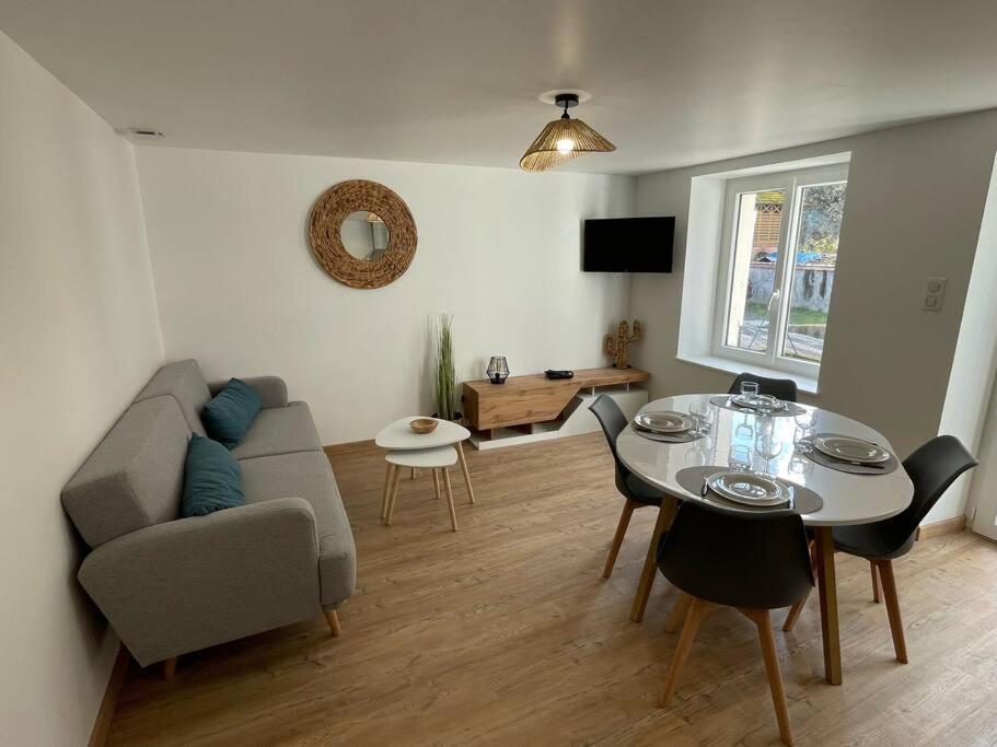 Logement Idealement Situe Sur La Voie Verte Celles-sur-Plaine Ngoại thất bức ảnh